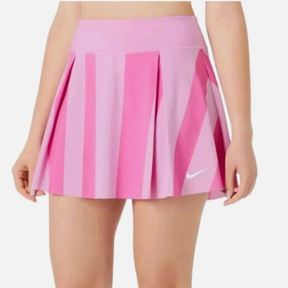 Nike Women's Two-Tone Pink Mini Skirt - Picture 1 of 8